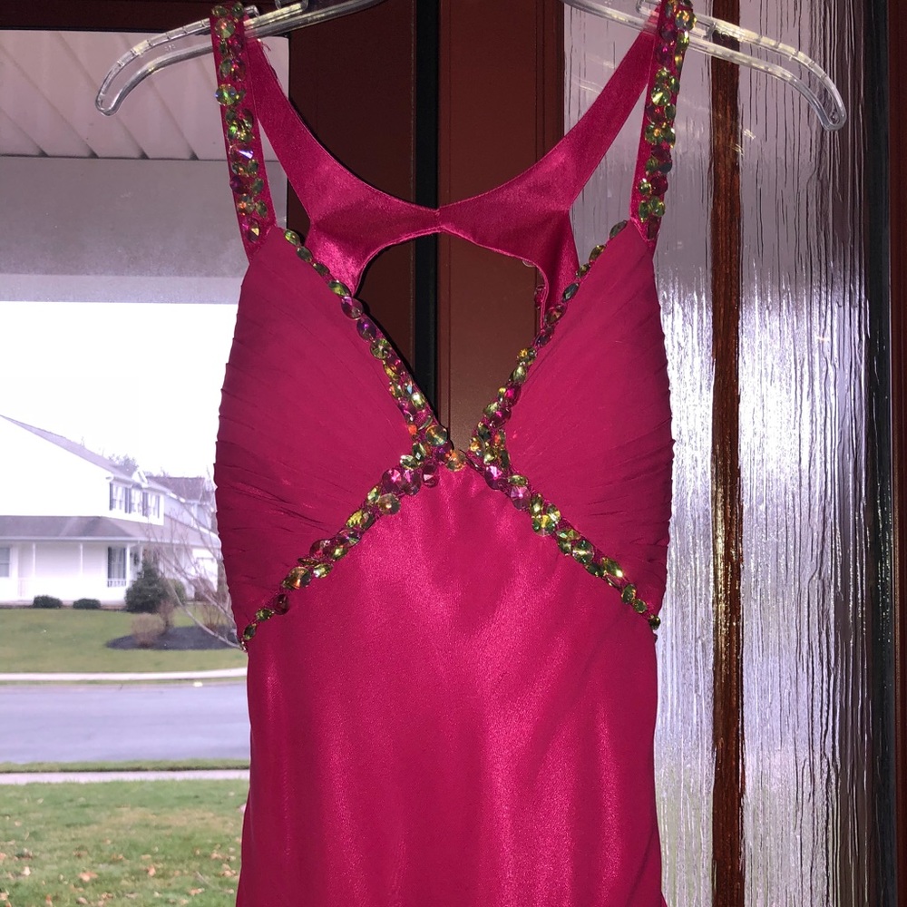 Bright pink/fuschia Size 0 Prom Dress